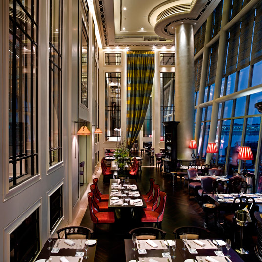 浮尔顿湾大酒店(The Fullerton Bay Hotel)