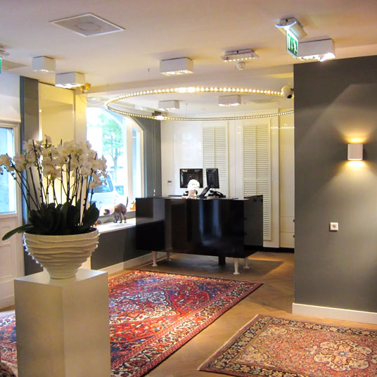 Hotel JL No76