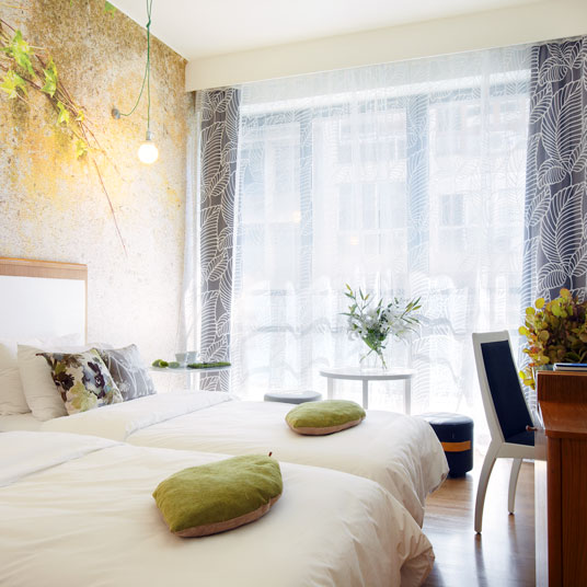 City Hotel