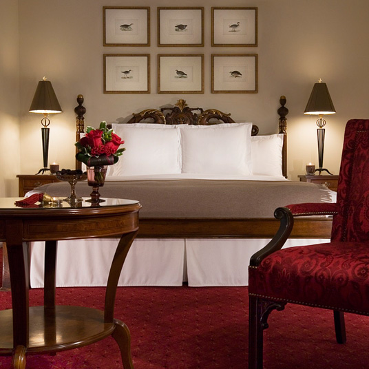 Le St James Hotel
