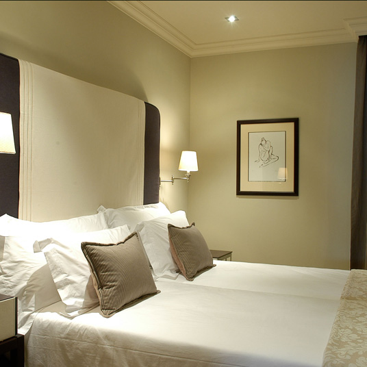 Cape Royale Luxury Hotel