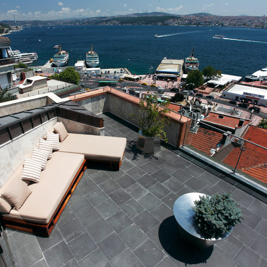 Deris Bosphorus Lodge