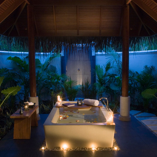 Anantara Dhigu Resort
