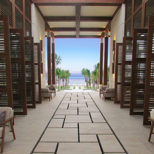 芽庄融合度假村 (Fusion Resort Nha Trang)