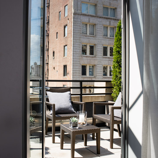 Smyth, a Thompson Hotel