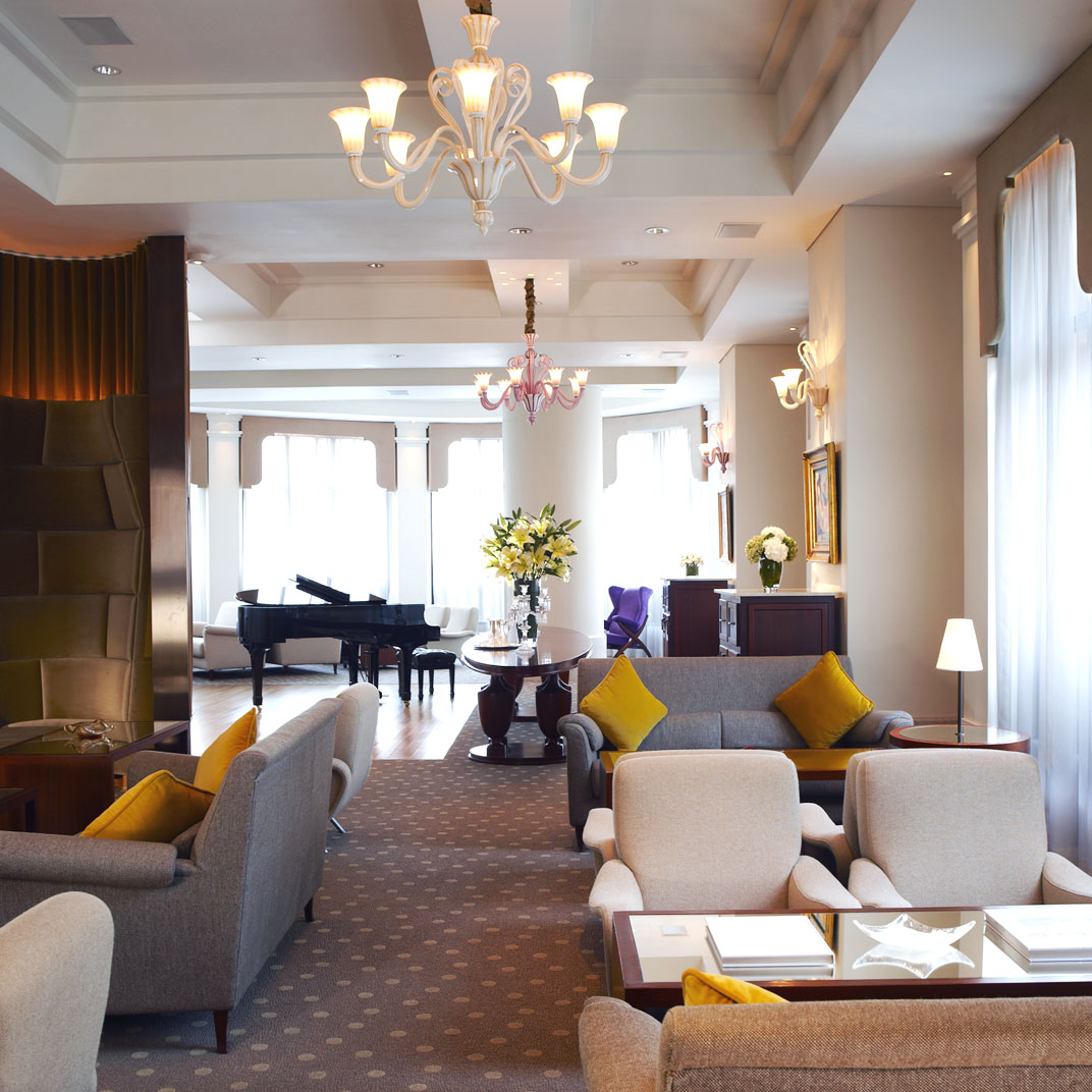 ランソン プレイス / Lanson Place