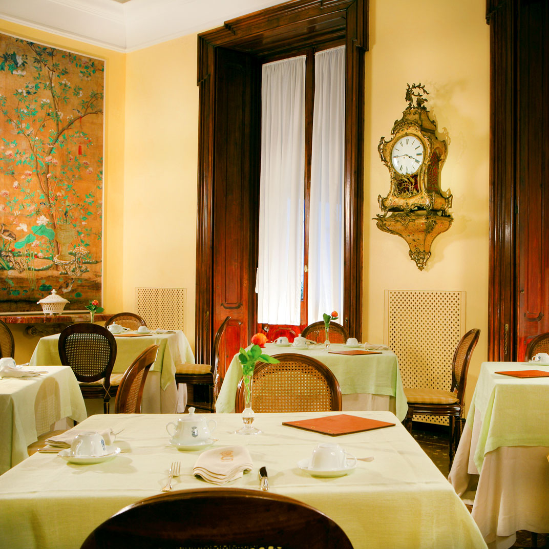 斯帕莱蒂特拉维利别墅 (Villa Spalletti Trivelli)