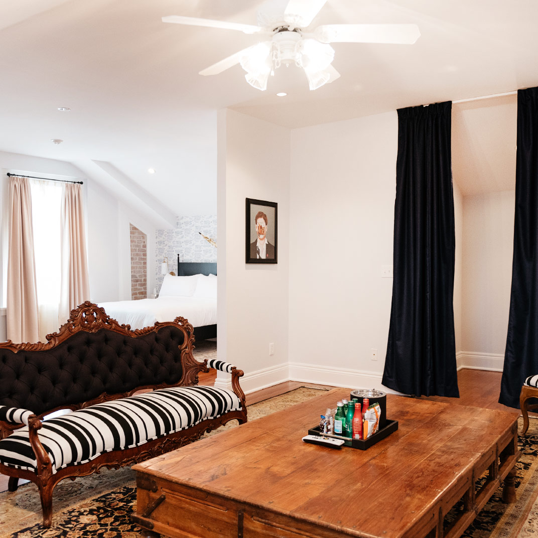 Henry Howard Hotel