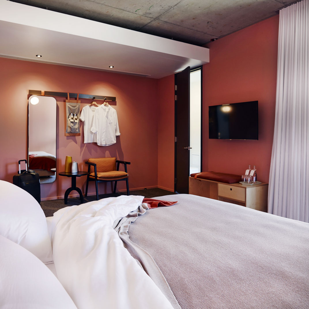 Alex Hotel