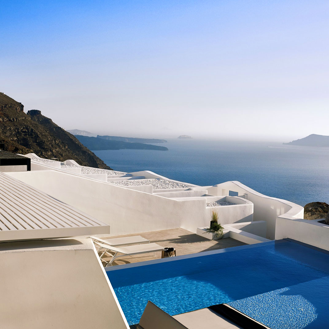 Cavo Tagoo Santorini