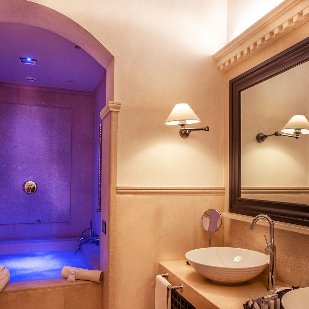 Palazzo Gattini Luxury Hotel