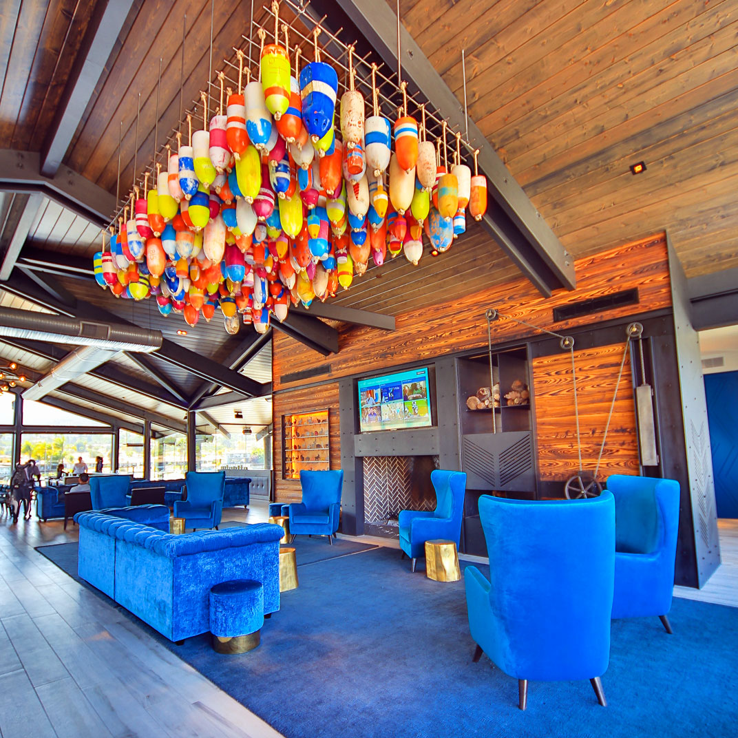 Lakehouse Hotel and Resort