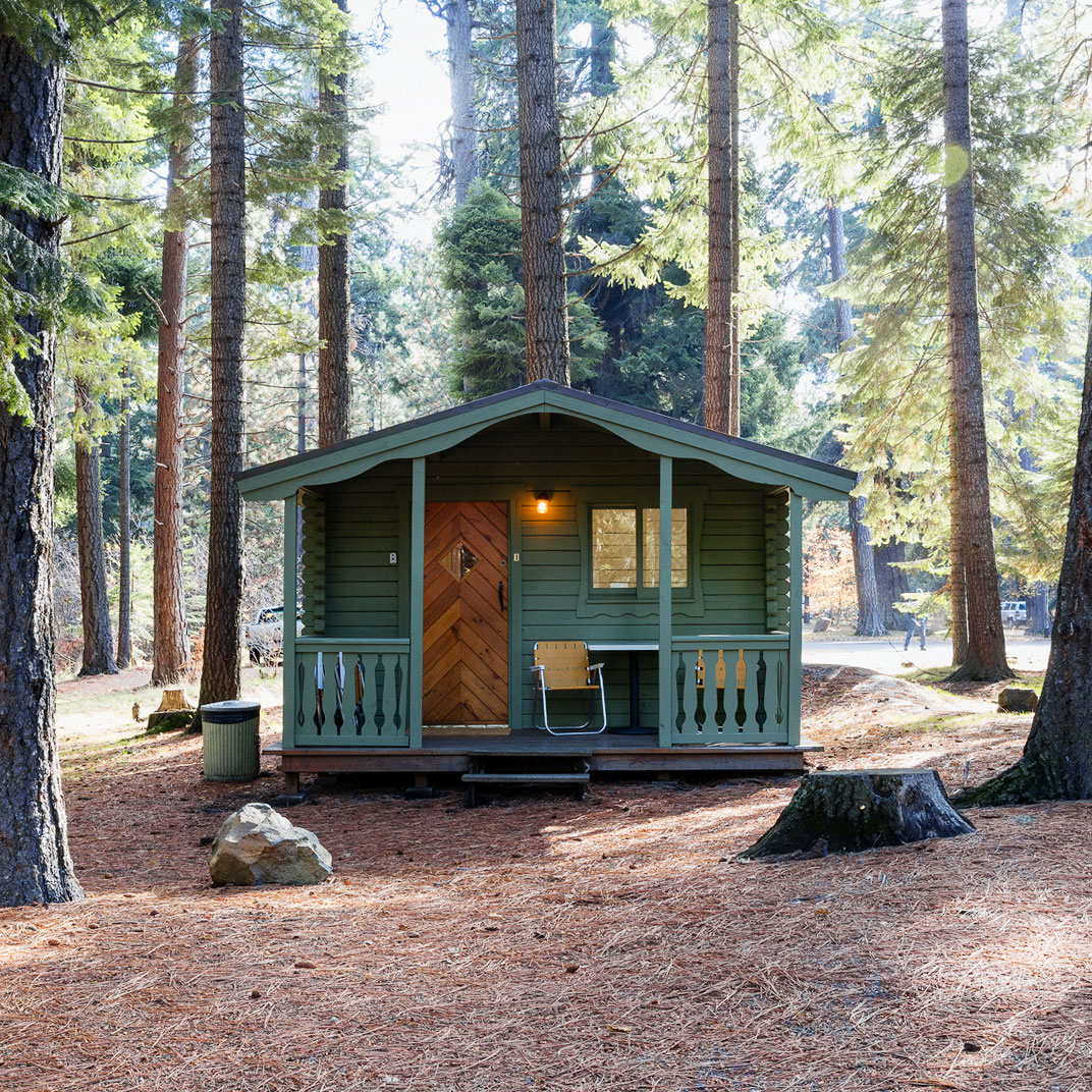 The Suttle Lodge & Boathouse
