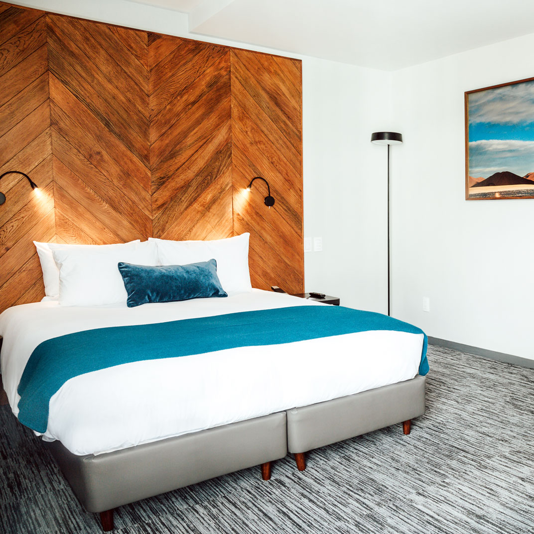 Atix Hotel