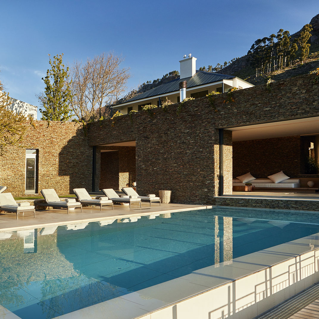 Leeu Estates