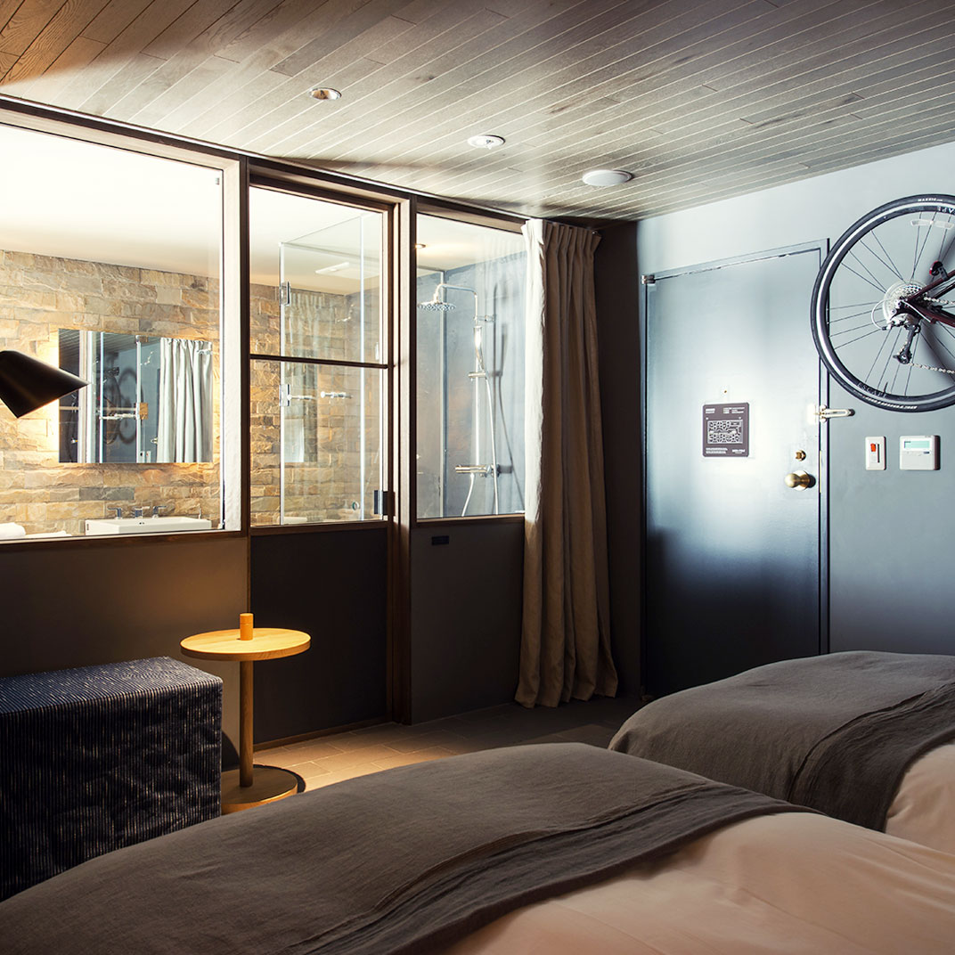 Hotel Cycle