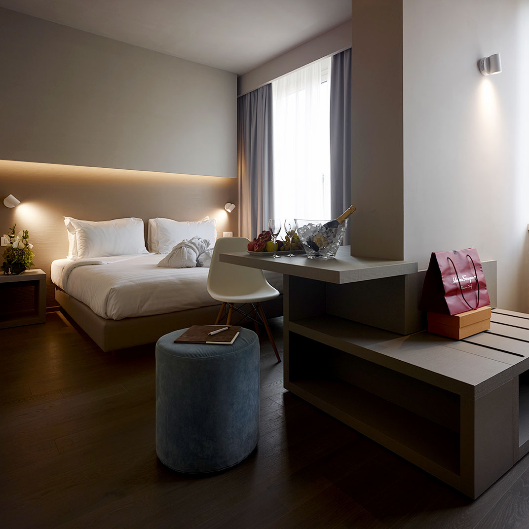 Glance Hotel In Florence