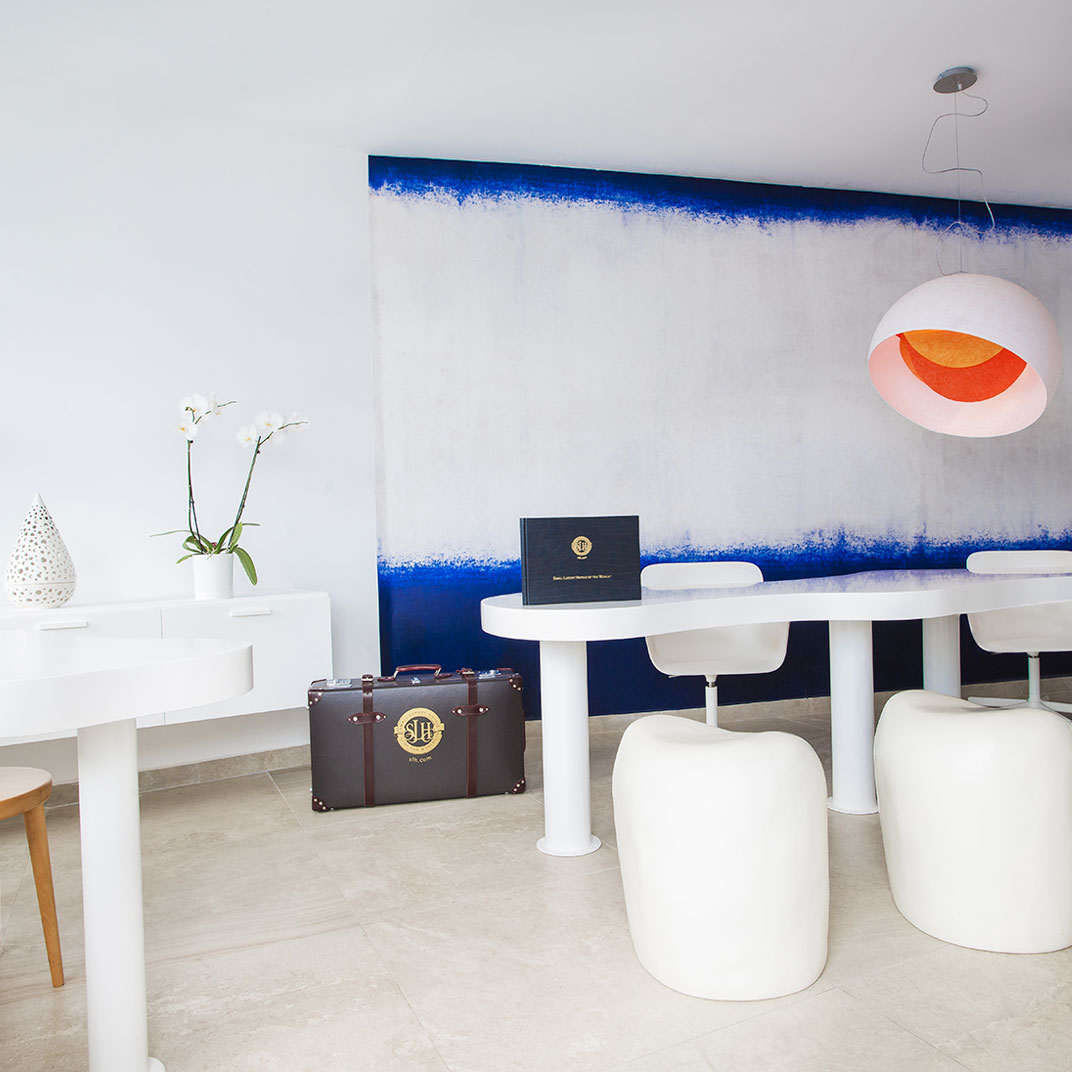 Santorini Secret Suites & Spa