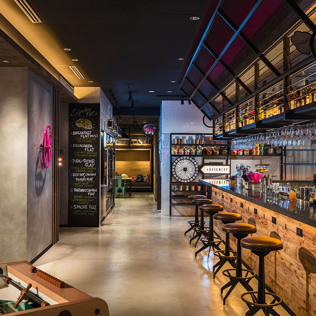 Moxy Osaka Honmachi