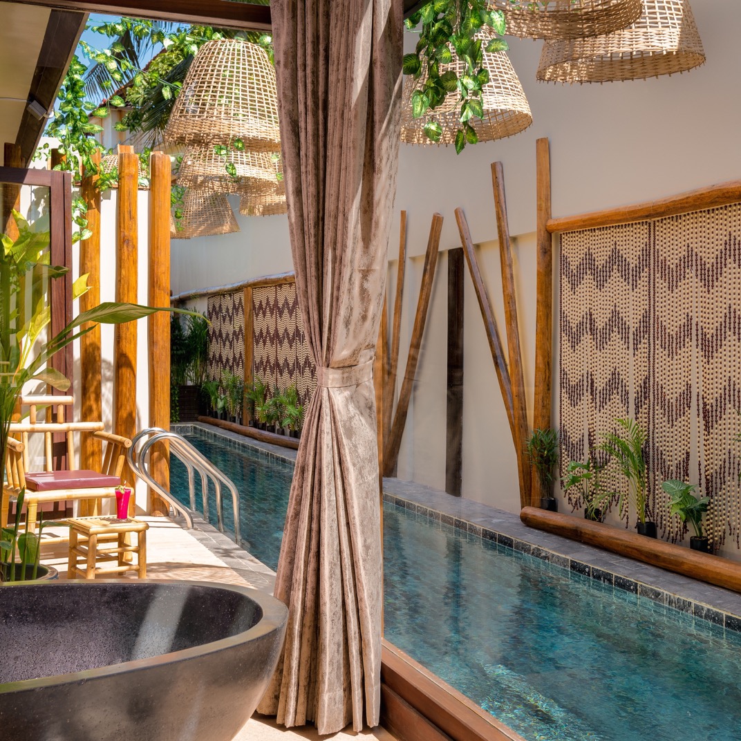 Heritage Suites Hotel