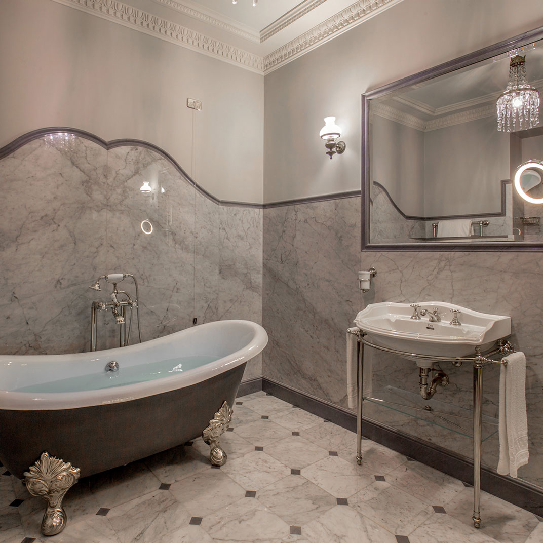 Hotel Locarno